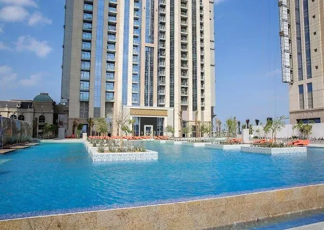 Stunning Apartment In The Heart Of Dubai - Canal View