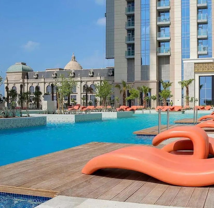 Stunning Apartment In The Heart Of Dubai - Canal View