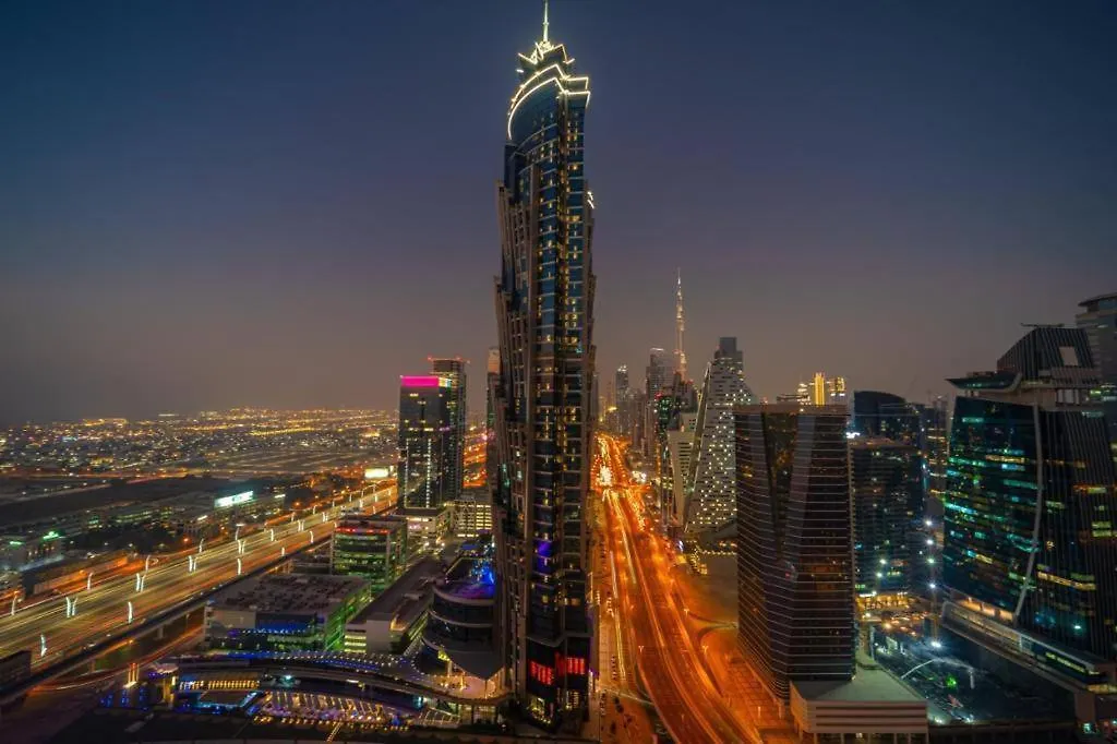Stunning Apartment In The Heart Of Dubai - Canal View