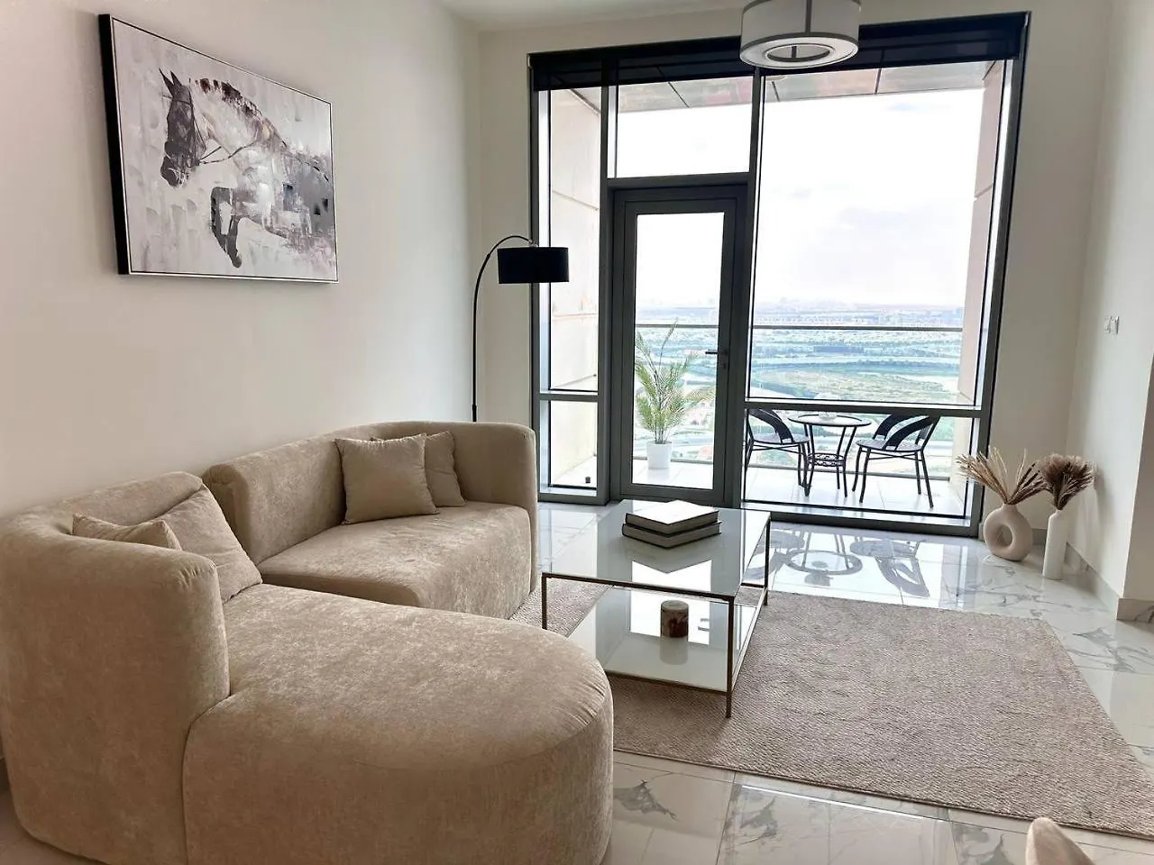 Stunning Apartment In The Heart Of Dubai - Canal View 0*,